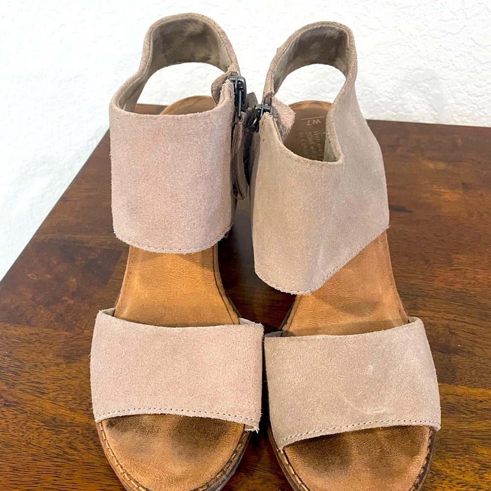 TOMS Desert Taupe Sandals
